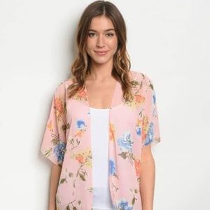 New Junior's Boutique Peach floral kimono cardigan